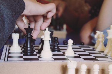 Image of a chessboard 